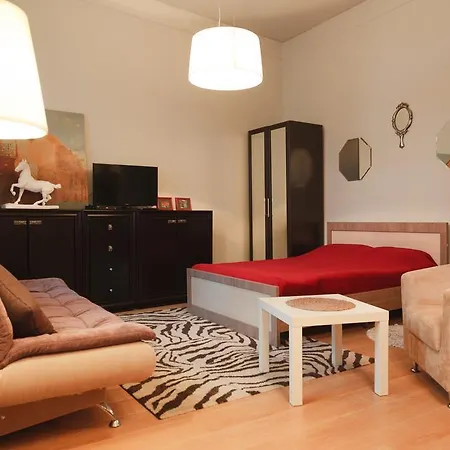 Modern In The Heart Of Appartamento Minsk
